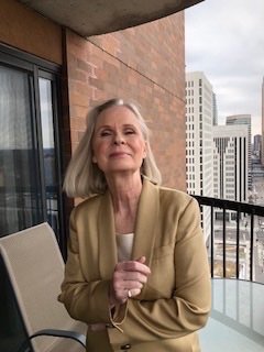 Profile image of Roxanne Louise Swan